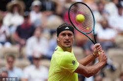 开云体育平台APP-法国网球队逆转西班牙网球队，兹维列夫完成帽子戏法的简单介绍