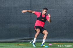 开云体育APP下载-迪拜队实现连胜，积极备战下一轮比赛