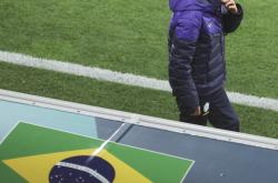 开云体育在线-巴西女足队员接受采访，展望未来比赛