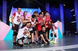 开云在线直播-包含比赛擂台激战持续，球员们拼尽全力求胜的词条