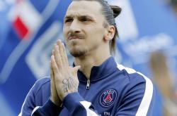 开云下载-硬仗之王阿劳霍，当利物浦铁血遇上卡塔尔金元，足球本质的终极对话