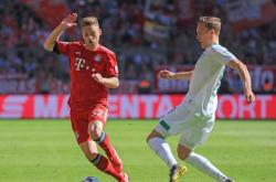 开云体育登录-西班牙强势勒沃库森，萨内统治全场