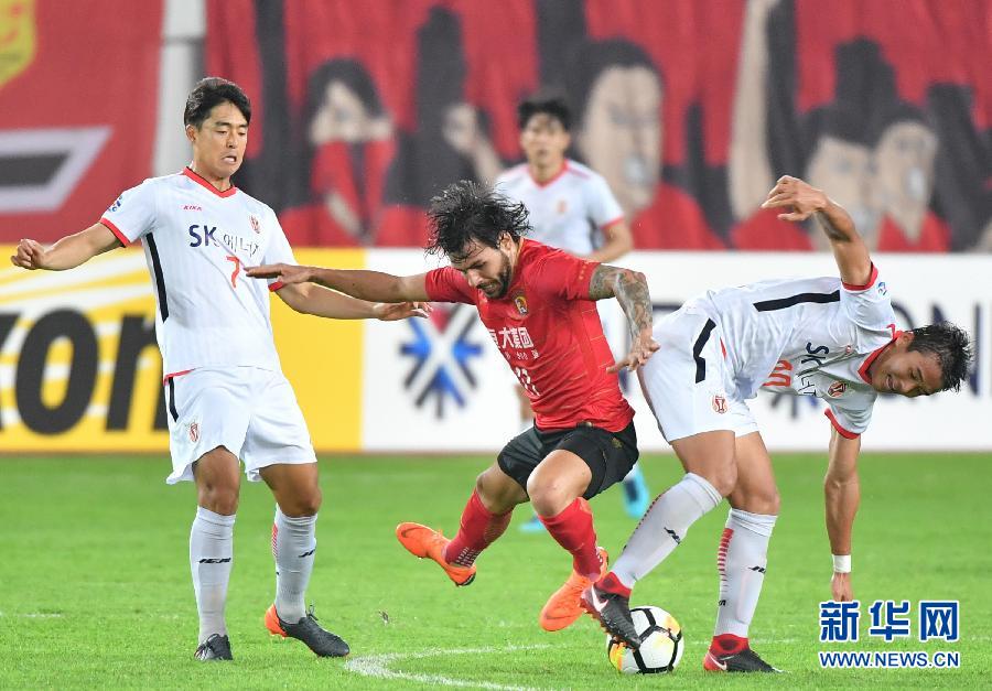 恒大连续三轮取胜,冲击前四 恒大连续三轮取胜,冲击前四