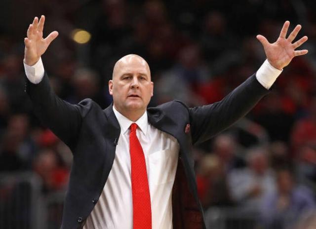 公牛队新帅上任带来调整挑战