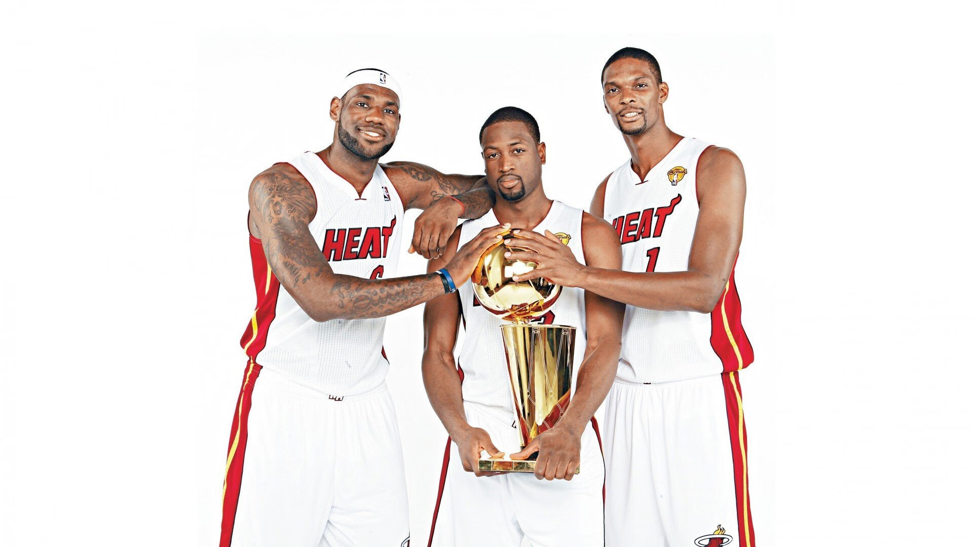 西甲国家德比之夜，皮克完成自我救赎